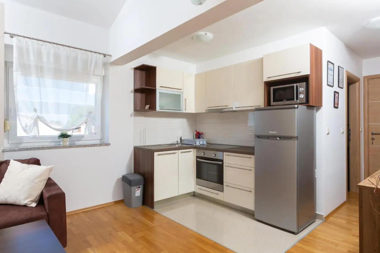 Tina Apartment Medulin