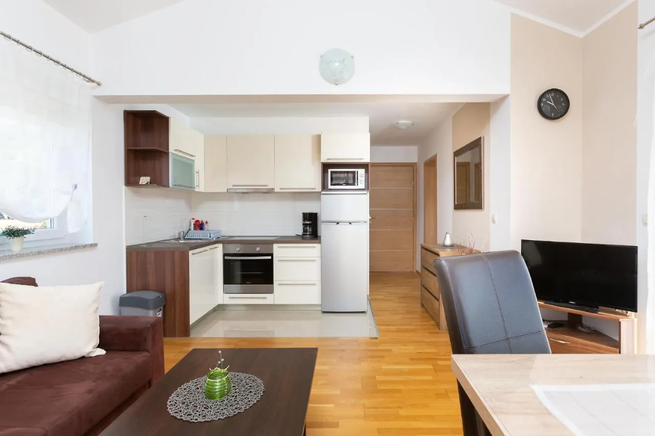 Tina Apartment Medulin