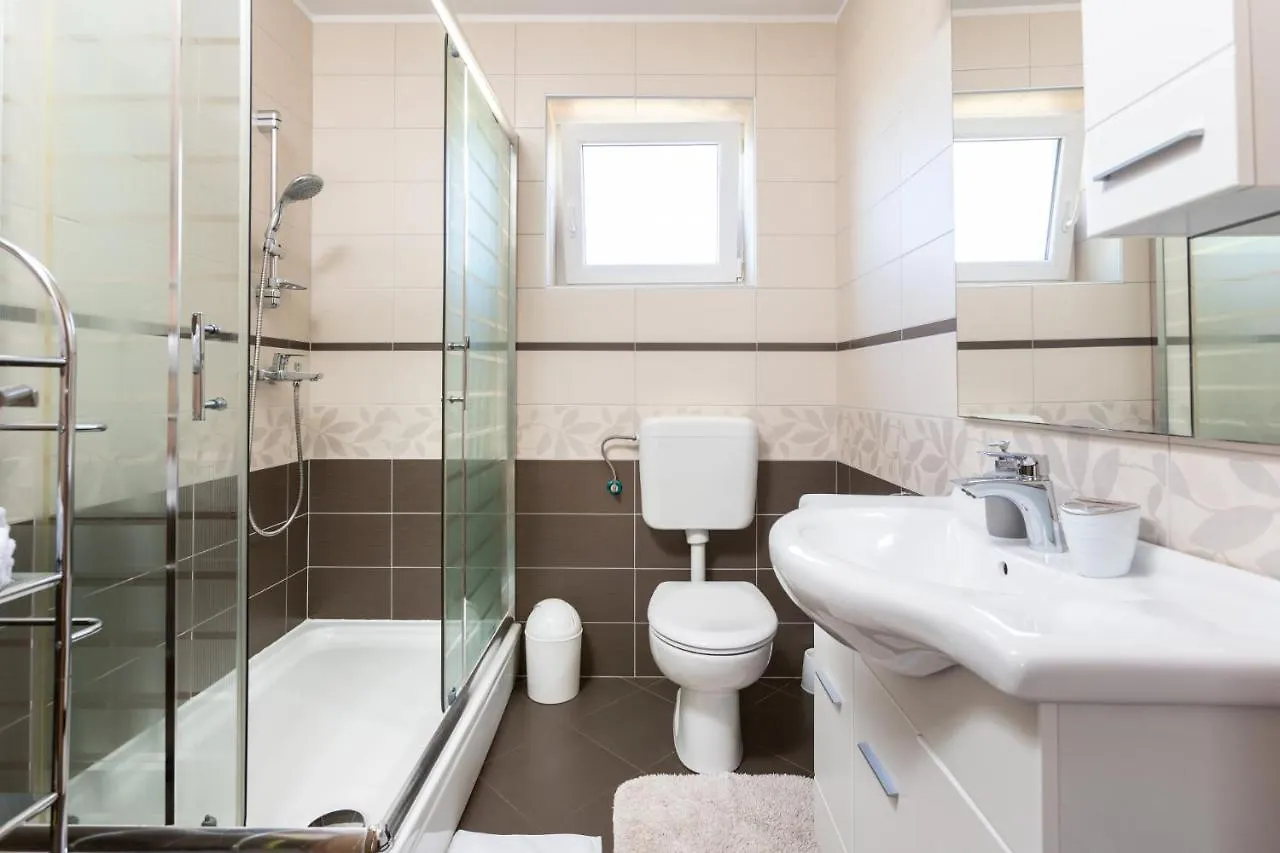 Tina Apartment Medulin 0*,  Croatia