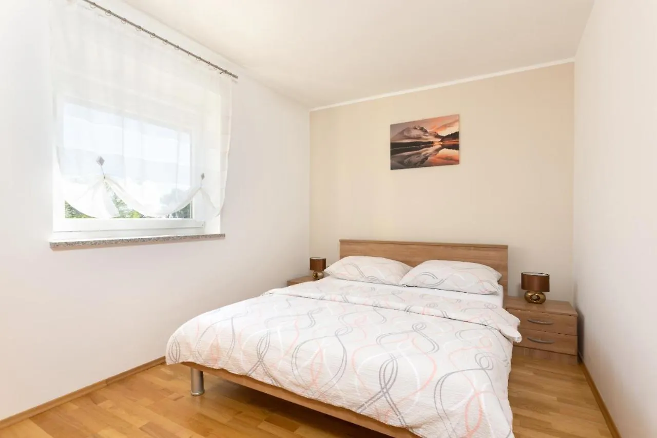 Tina Apartment Medulin Croatia